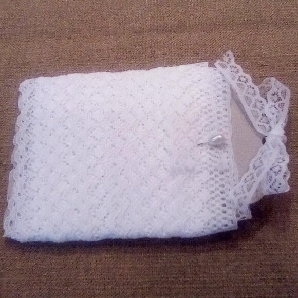 Vintage White Lace Trim 1.25 Inch Wide x 20 Feet Long - Never Used - Picture 3 of 5